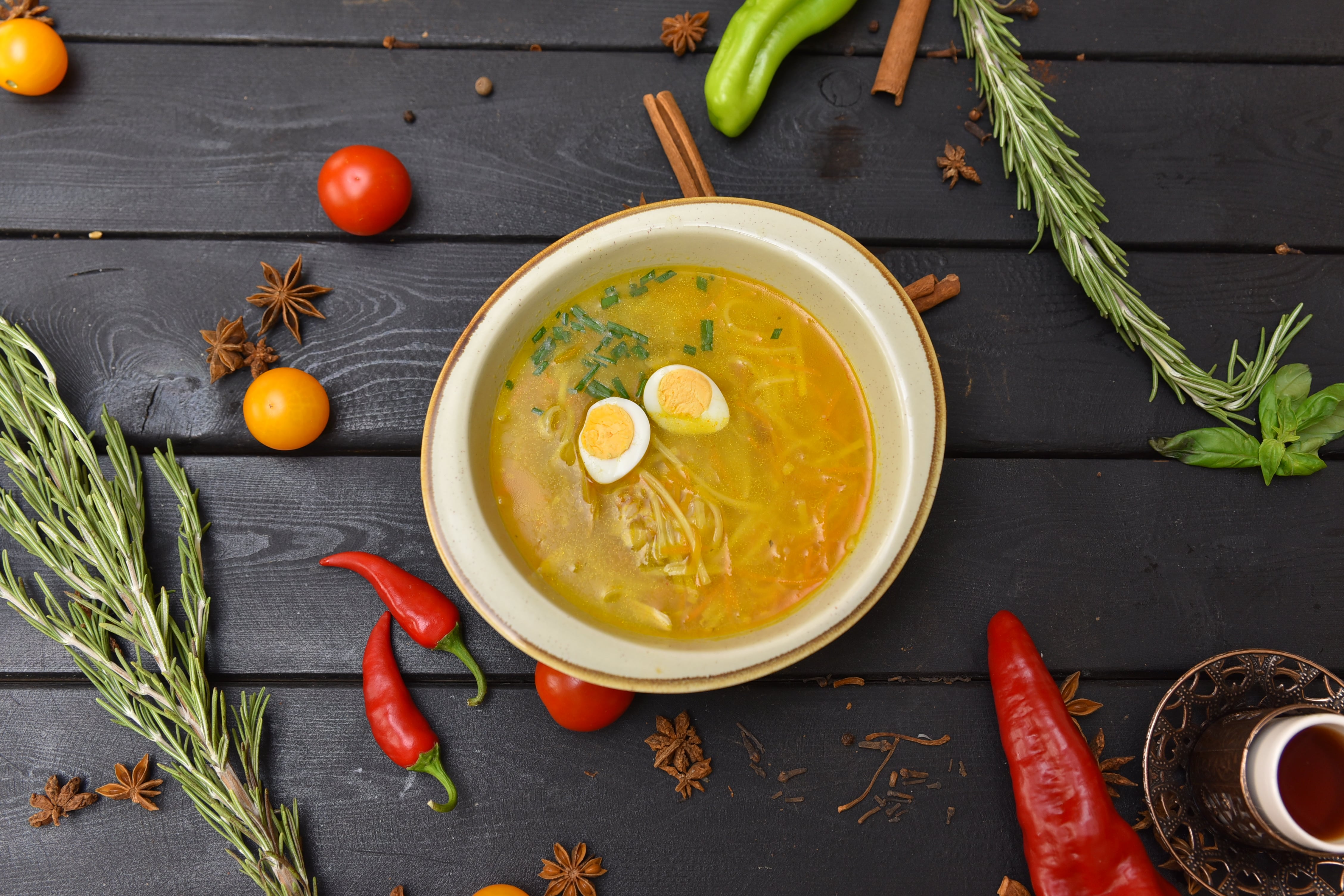 Куриный суп с лапшой